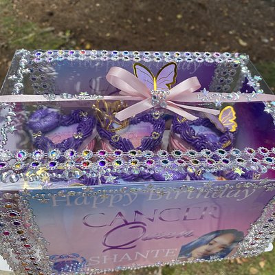 Small Glam Box 6count Cupcakes 