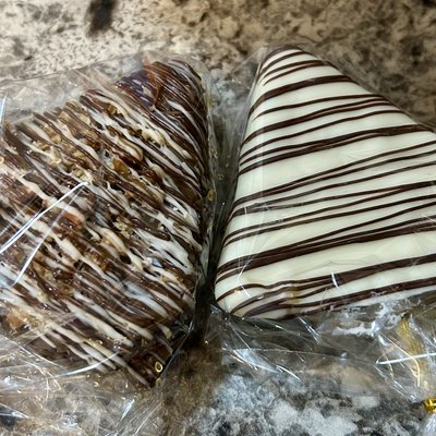 Dipped Cheesecake Slices