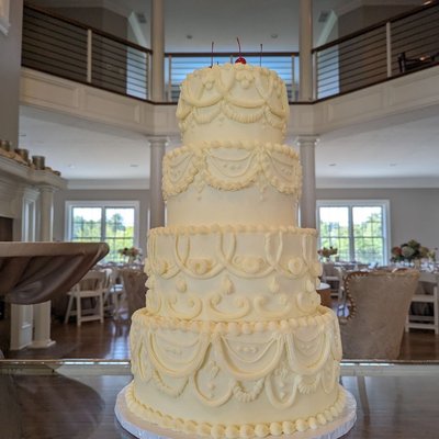 4-tier Wedding Cake