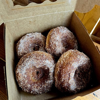Gluten Free Apple Cider Donuts (4 Count)