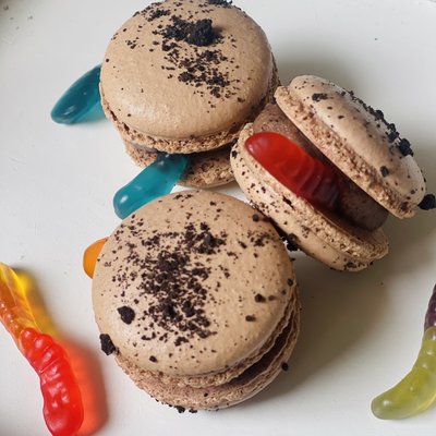 1 Dozen Deluxe Macarons -Single Flavor