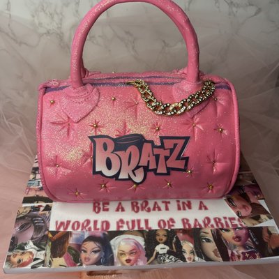 Purse Cake 