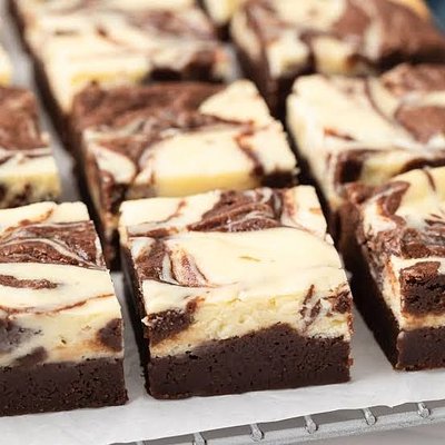 Cheesecake Brownies (6-Pack)