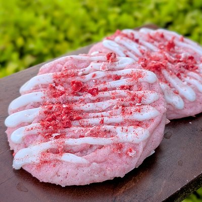 Strawberry Coconut Supreme Cookies (3 Cookies)