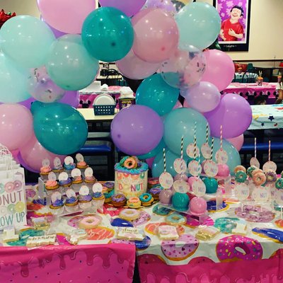 6” Cake & 4dz Treat Package Deal .