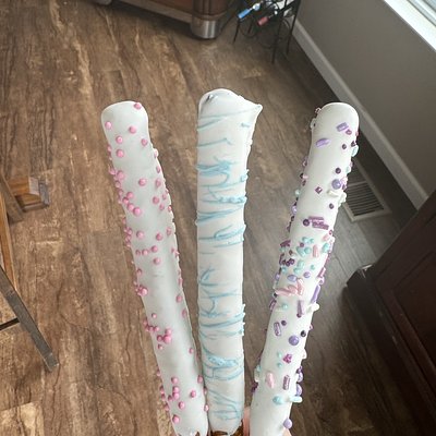 Pretzel Rods 