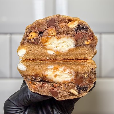 Mini: Snicker’s Cheesecake 🍫 🥜 🥧 