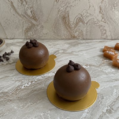 Chocolate And Caramel