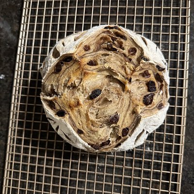 Cinnamon Raisin Loaf - Round