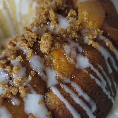 Peach Cobbler Pound Cake
