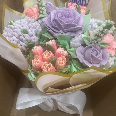 7 Classic Cupcake Bouquet 