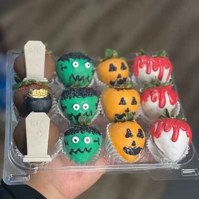 Custom Thene Gourmet Chocolate Covered Strawberry Dozen