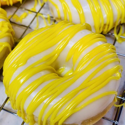 Seasonal Fresh Lemonade Donuts - Dozen (12)