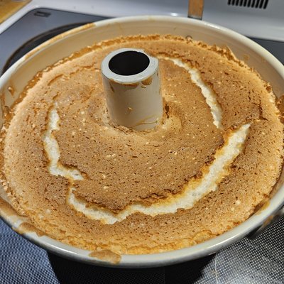 Angelfood cake