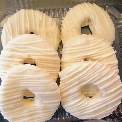 White Chocolate Covered Pineapple Rings 