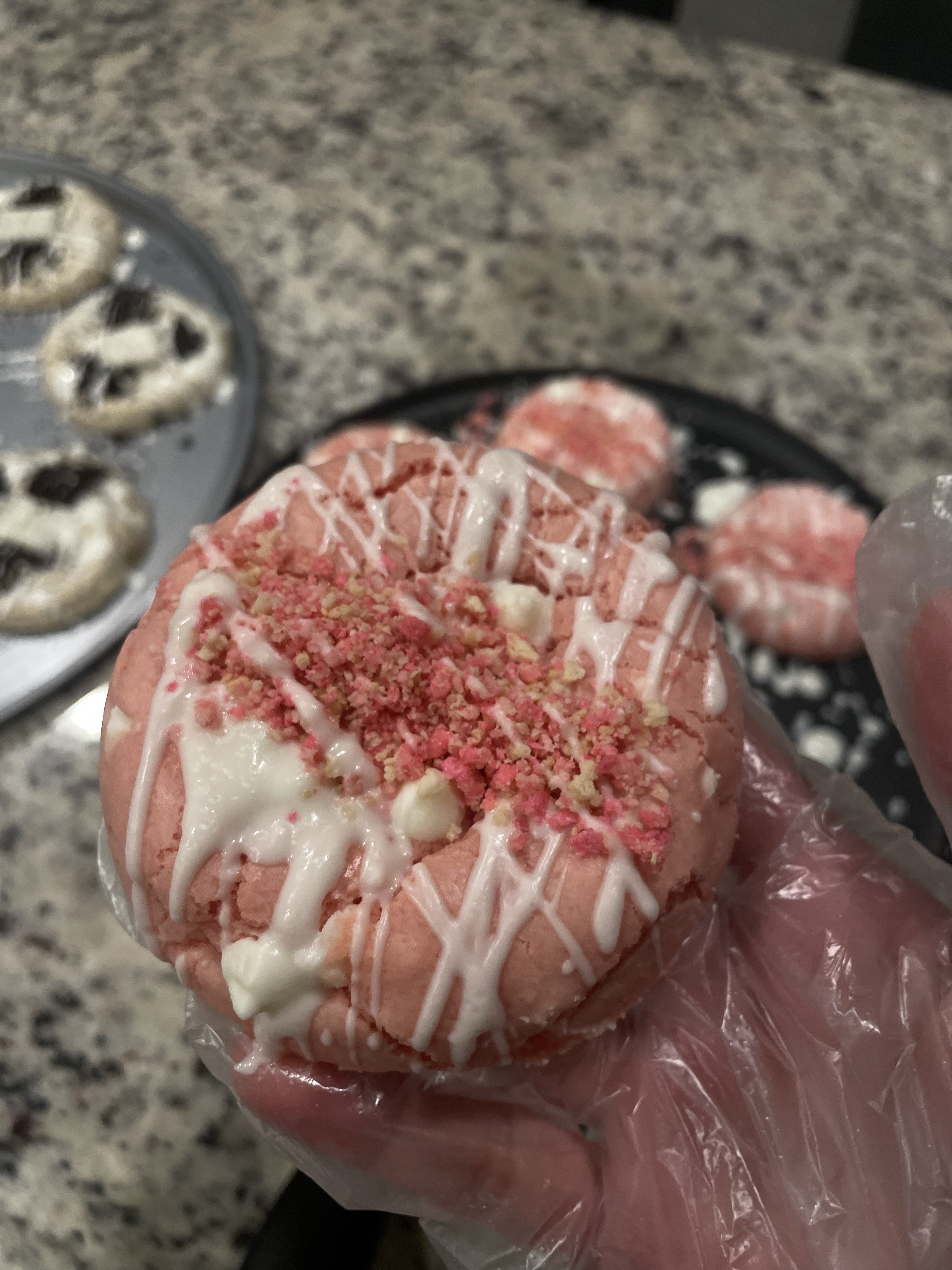Strawberry Crumble Cookie