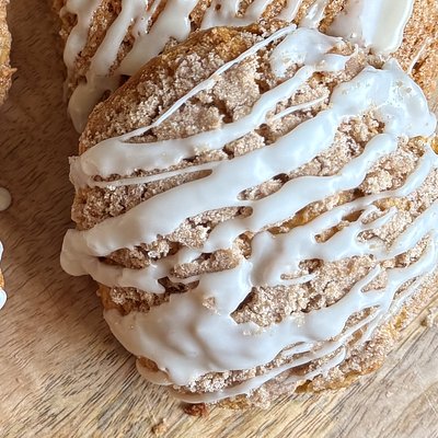 Apple Cider Scones (2)