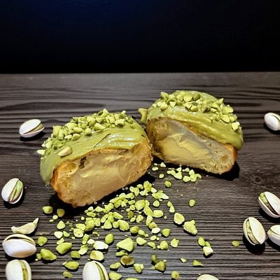 Pistachio Paczki