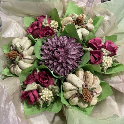 Floral Cupcake (12) Bouquet 