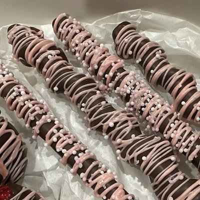 Pretzel Rods