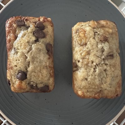 Mini Banana Bread Loaves