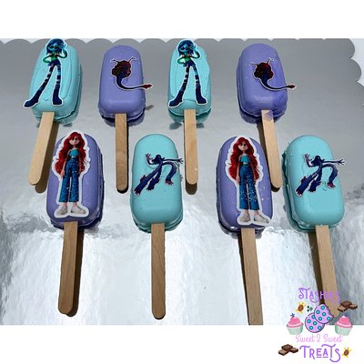 Mini Cakesicles Dozen 