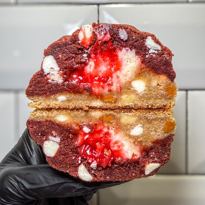 MEGA: Nick Walker’s Strawberry Red Velvet Cheesecake 🍓 