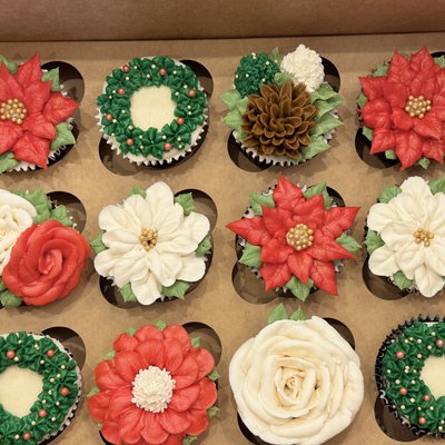 Christmas Cupcakes - Standard Red And Green