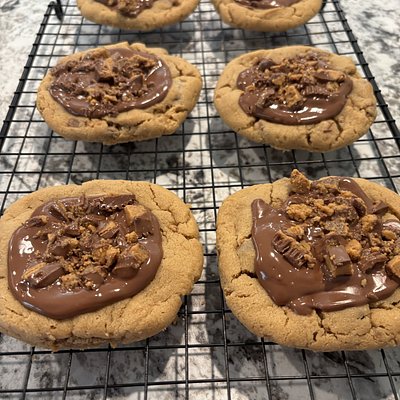 Savannah Gals Specialty Reeses Peanut Butter Cup Cookie-Dozen