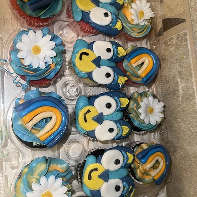 Dozen Character Cupcakes 
