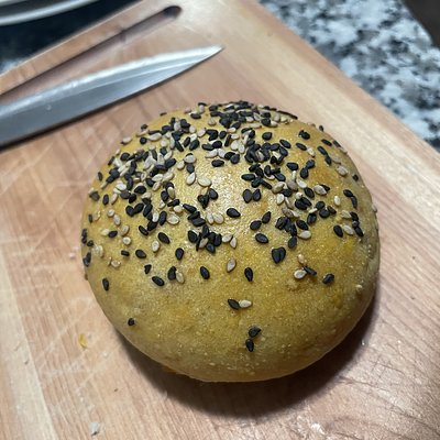 Sesame Hamburger Buns