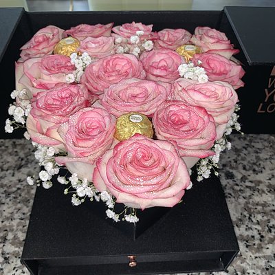 Chocolate Covered Strawberry Rose Boxes