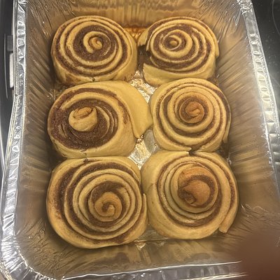 Cinnamon Rolls (12) 