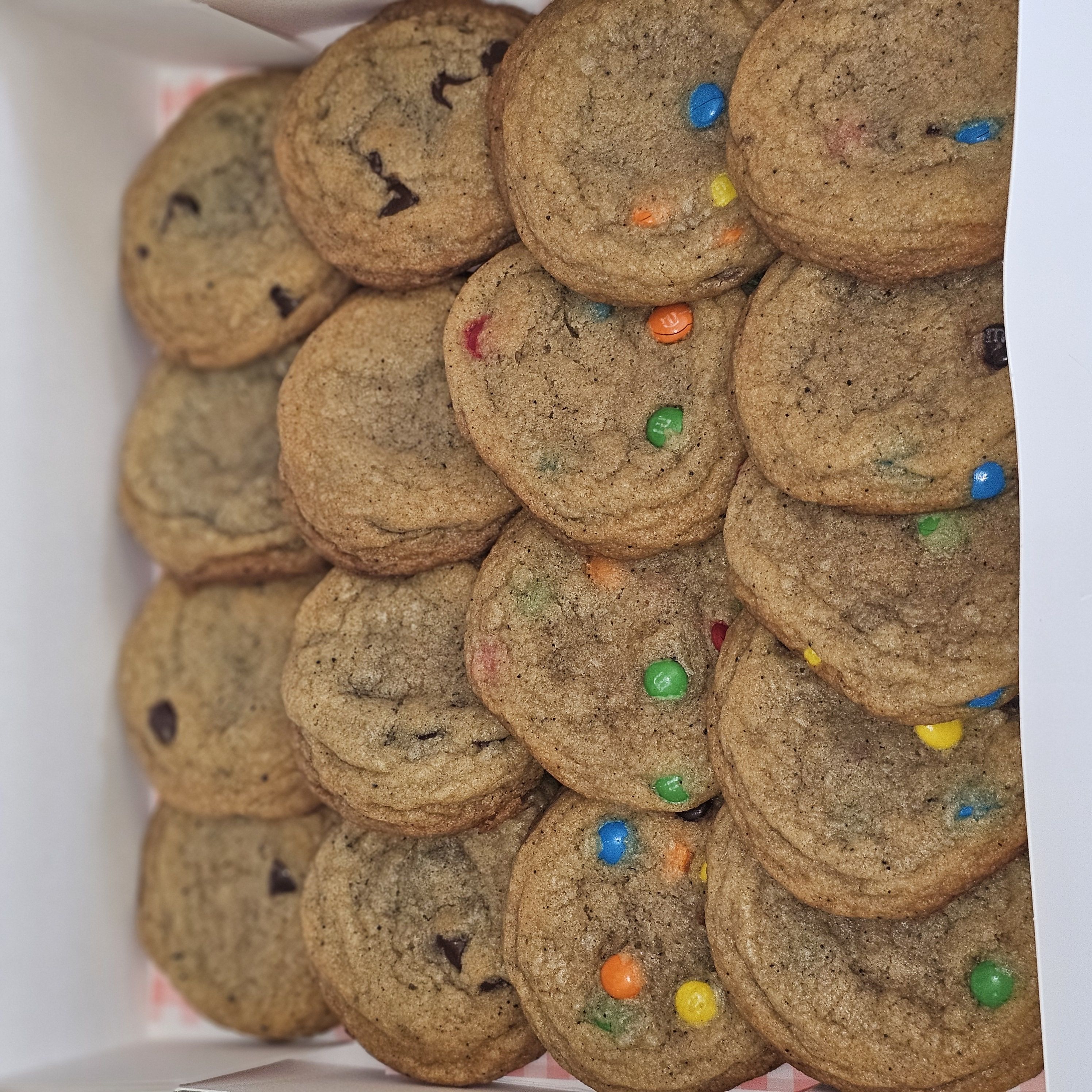 Bakery-Style Cookie Dozen 