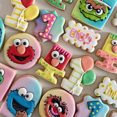 Character/ Logo Custom Sugar Cookies (dozen) 