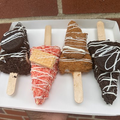 CheeseCake Slices