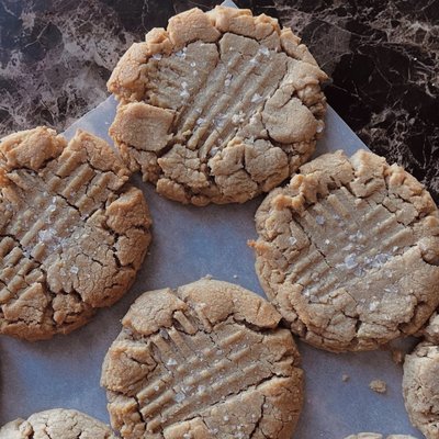 Peanut Butter Cookies 🥜 🍪 