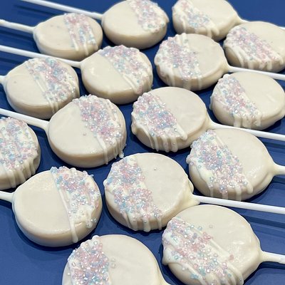 Cake Pops (Minimum Order Of 12)