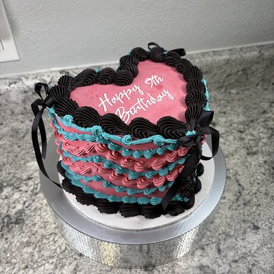 8 Inch Heart Cake