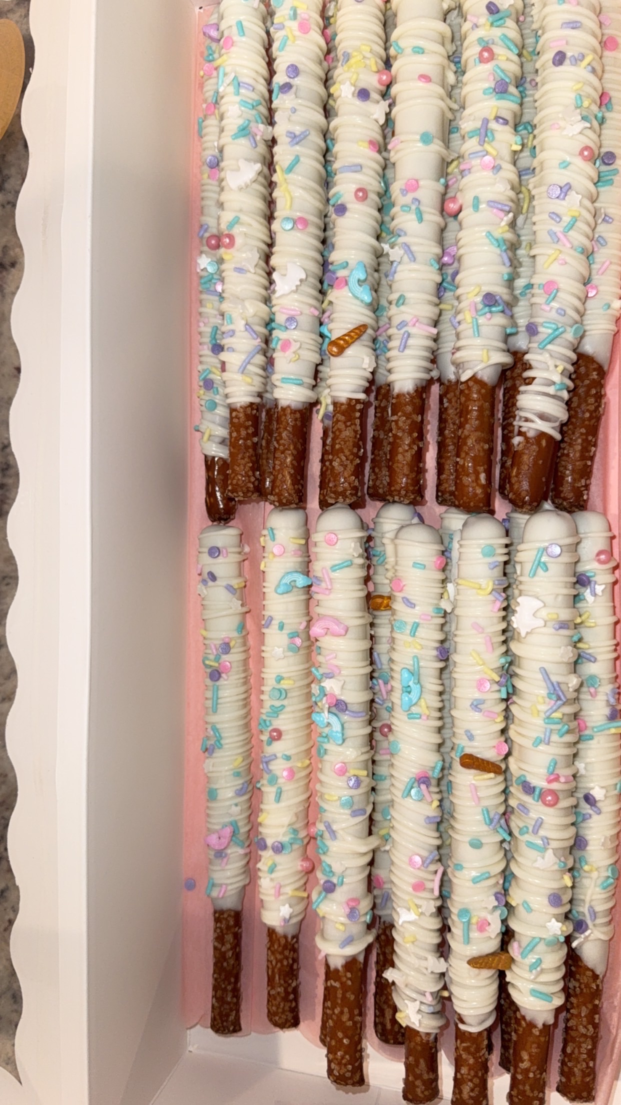 Chocolate Covered Pretzel Rods 
