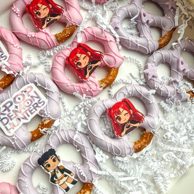 Pretzels ~ By The Dozen 