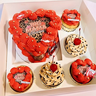 Bento Cake And Cupcake Box 