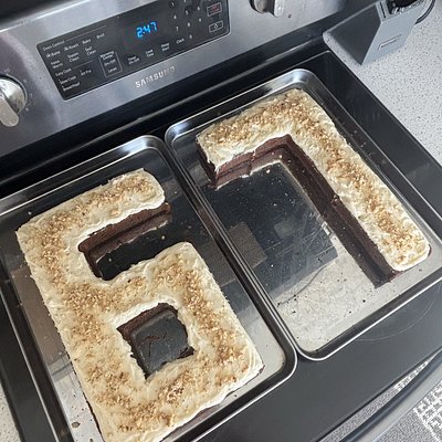 Giant Number Cake 