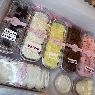 Sweet Time Tasting Box 🍰✨