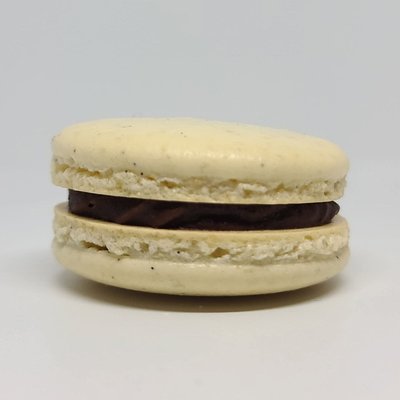 Vanilla Bean and Chocolate Macarons 6 Pack
