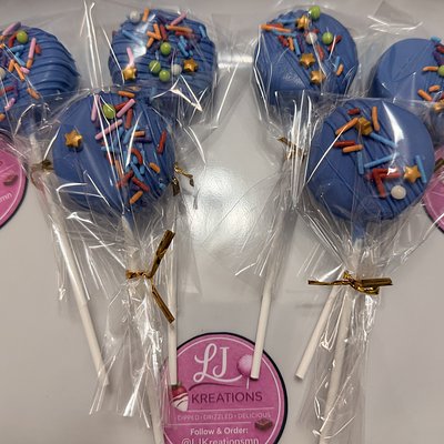 6 Cookie Dough Cake Pops