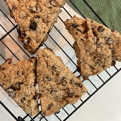 Cinnamon Chocolate chip Sourdough Scone (4 Pack)