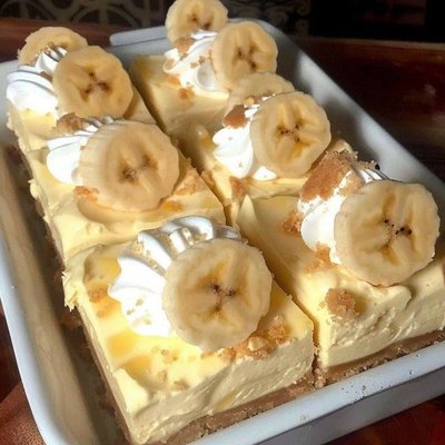 Banana Pudding Cheesecake Bars 