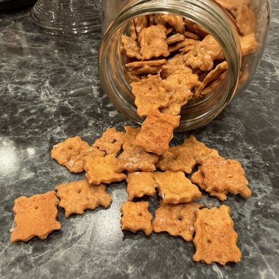 Cheese Crackers 12 oz