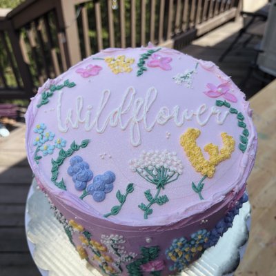 8 Inch Cake - Round 